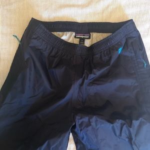 Patagonia women’s torrentshell rain pants small